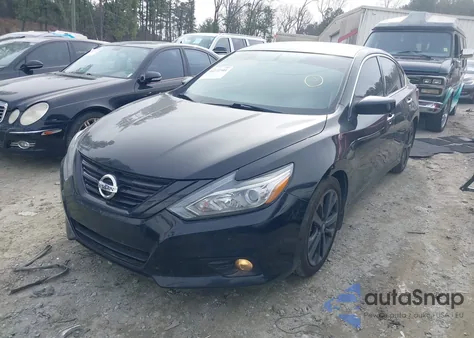 2018 Nissan Altima 2.5 Sr z USA, uszkodzony, nr VIN 1N4AL3AP5JC246119